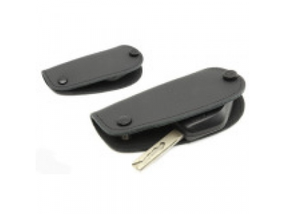 Кожаный футляр для ключа BMW Leather Key Case, Black, артикул 51217006821 от BMW Кожаный футляр для ключа BMW Leather Key Case, Black, артикул 51217006821